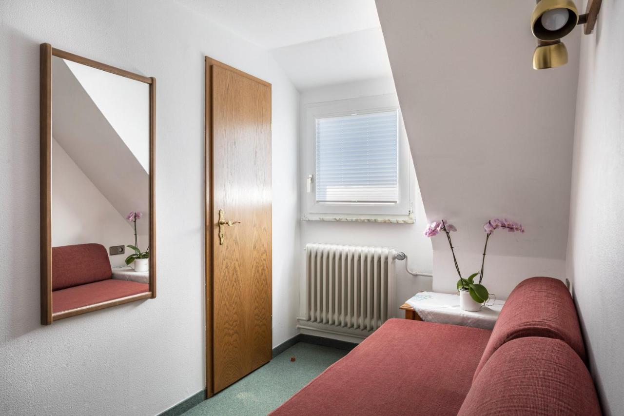 Waldesruh Apartment ทิทิเซ-นอยชตัดท์ ภายนอก รูปภาพ